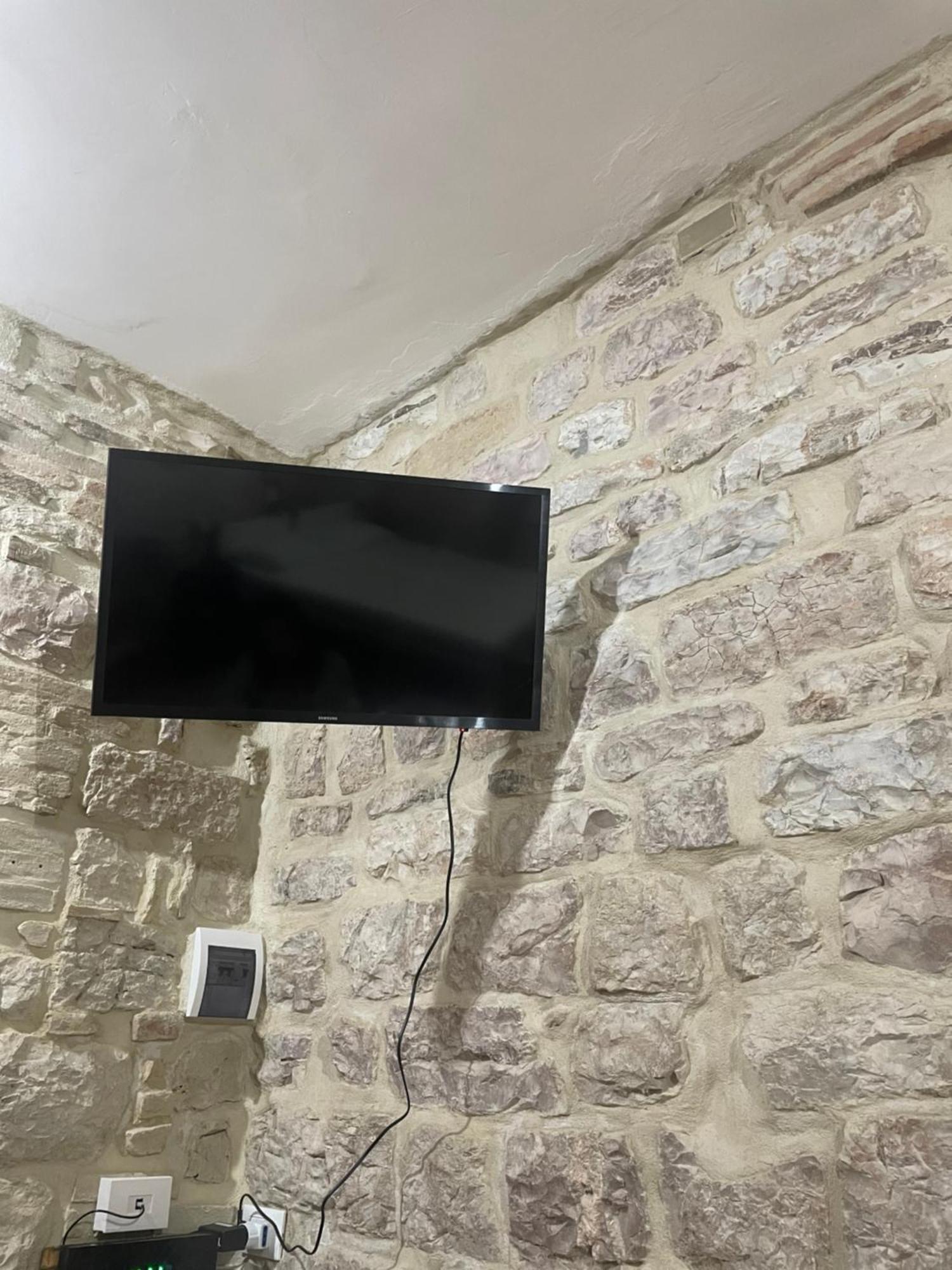Apartament Monolocale Centro Storico Gubbio Zewnętrze zdjęcie